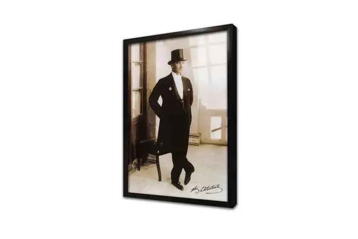 Atatürk Fransada Smokinli Pozu | Kanvas Tablo | Cam Tablo | Mdf Tablo | A02075 - Görsel 3