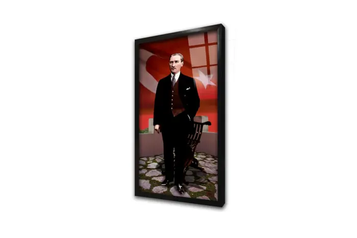Türk Bayrağı Önünde Atatürk | Kanvas Tablo | Cam Tablo | Mdf Tablo | A02098 - Görsel 2
