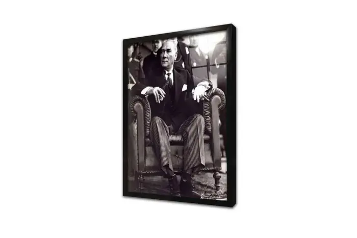 Atatürk Otururken | Kanvas Tablo | Cam Tablo | Mdf Tablo | A02158 - Görsel 3