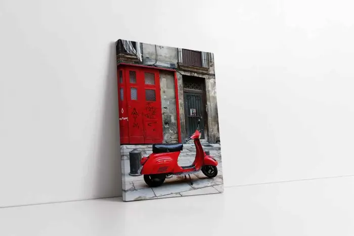 Kırmızı Vespa Motorsiklet | Kanvas Tablo | Cam Tablo | Mdf Tablo | A01262 - Görsel 1