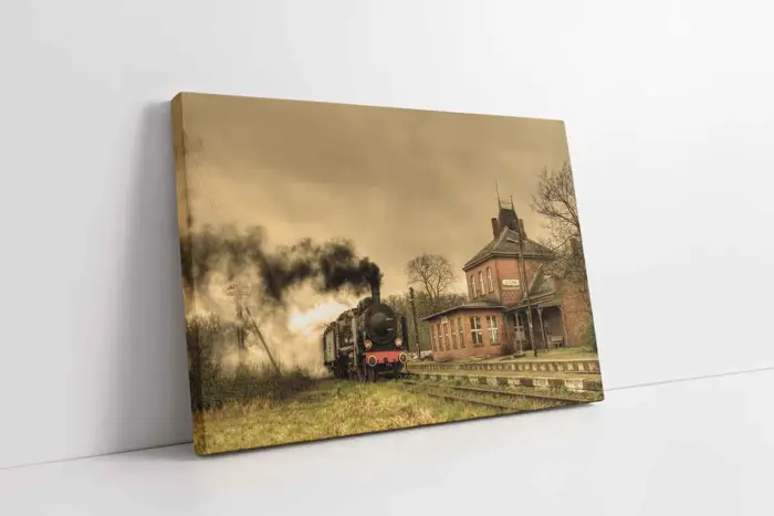 Durağa Yaklaşan Tren | Kanvas Tablo | Cam Tablo | Mdf Tablo | A01267 - Görsel 1