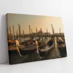 Kıyıda Gondollar | Kanvas Tablo | Cam Tablo | Mdf Tablo | A01271