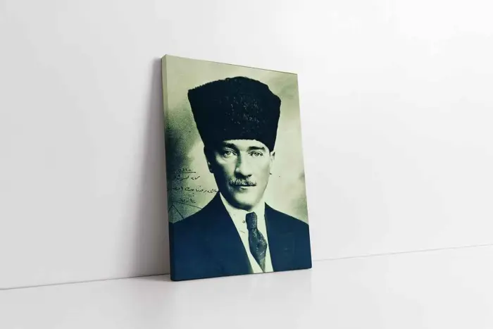 Kalpaklı Atatürk | Kanvas Tablo | Cam Tablo | Mdf Tablo | A02005 - Görsel 1