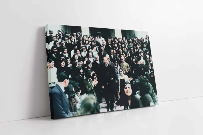 Atatürk Kadınlarla | Kanvas Tablo | Cam Tablo | Mdf Tablo | A02021 - Görsel 1