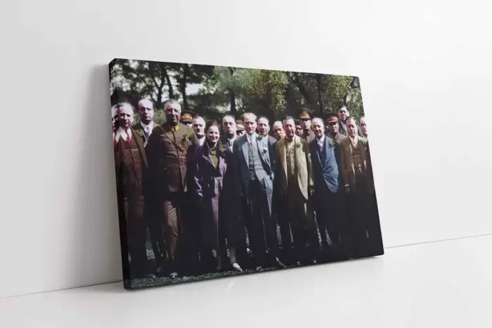 Atatürk Yakın Arkadaşlarıyla | Kanvas Tablo | Cam Tablo | Mdf Tablo | A02022 - Görsel 1
