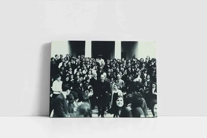 Atatürk Kadınlarla | Kanvas Tablo | Cam Tablo | Mdf Tablo | A02044 - Görsel 2