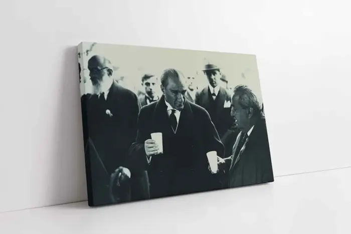 Atatürk Ayran İçerken | Kanvas Tablo | Cam Tablo | Mdf Tablo | A02064 - Görsel 1