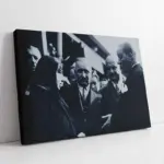 Atatürk Ankara Havalimanında | Kanvas Tablo | Cam Tablo | Mdf Tablo | A02066