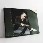 Atatürk Tren Camından Mektup Alırken | Kanvas Tablo | Cam Tablo | Mdf Tablo | A02107