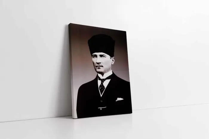 Kalpaklı Atatürk | Kanvas Tablo | Cam Tablo | Mdf Tablo | A02119 - Görsel 1