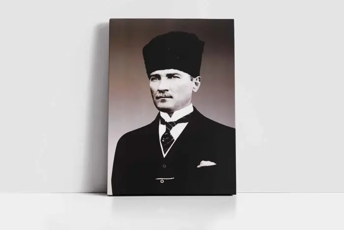 Kalpaklı Atatürk | Kanvas Tablo | Cam Tablo | Mdf Tablo | A02119 - Görsel 2