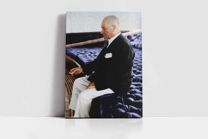 Atatürk Otururken | Kanvas Tablo | Cam Tablo | Mdf Tablo | A02143 - Görsel 2