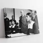 Atatürk Okulda Öğrenciler İle | Kanvas Tablo | Cam Tablo | Mdf Tablo | A02223