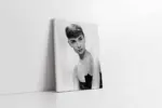 Siyah Beyaz Audrey Hepburn | Kanvas Tablo | Cam Tablo | Mdf Tablo | A31223