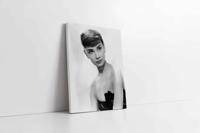 Siyah Beyaz Audrey Hepburn | Kanvas Tablo | Cam Tablo | Mdf Tablo | A31223 - Görsel 1