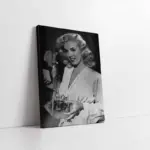 Marilyn Monroe Doğum Gününden | Kanvas Tablo | Cam Tablo | Mdf Tablo | A31296