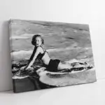Marilyn Monroe Yüzerken Çekilmiş | Kanvas Tablo | Cam Tablo | Mdf Tablo | A31301