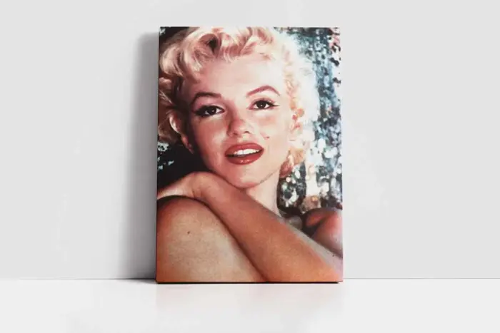 Marilyn Monroe Kırmızı Rujuyla | Kanvas Tablo | Cam Tablo | Mdf Tablo | A31309 - Görsel 2