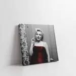 Marilyn Monroe Kırmızı Kıyafetiyle | Kanvas Tablo | Cam Tablo | Mdf Tablo | A31323