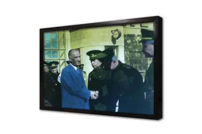 Atatürk Ankara Tren Garında | Kanvas Tablo | Cam Tablo | Mdf Tablo | A02198 - Görsel 4
